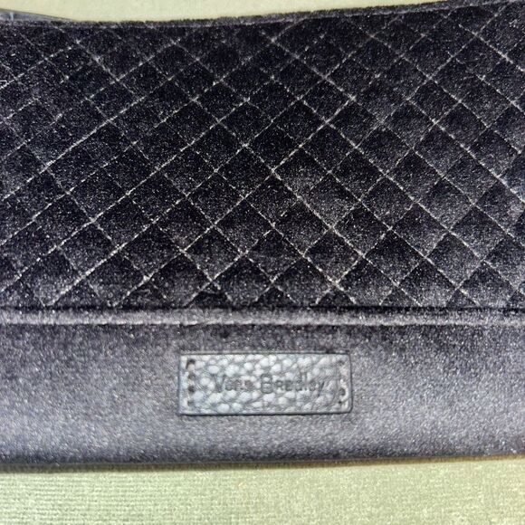 Vera Bradley NWT Iconic RFID Slim Wristlet - beautiful lining! - Picture 6 of 6